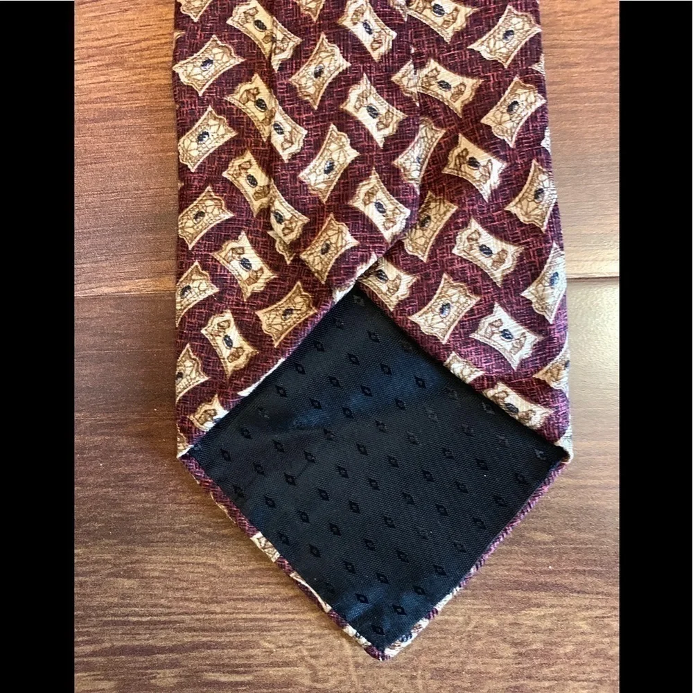 BUGATTI Burgundy/Red Silk Necktie